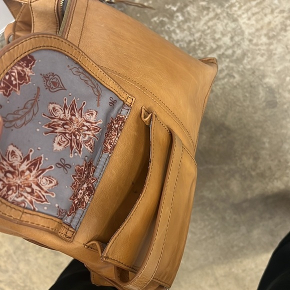 Hobo Edition Honey One Size - Picture 10 of 13